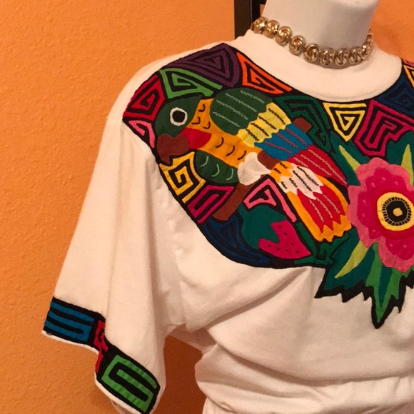 Embroidered Multicolored Elastic Waist Crop Top - Picture 3 of 6